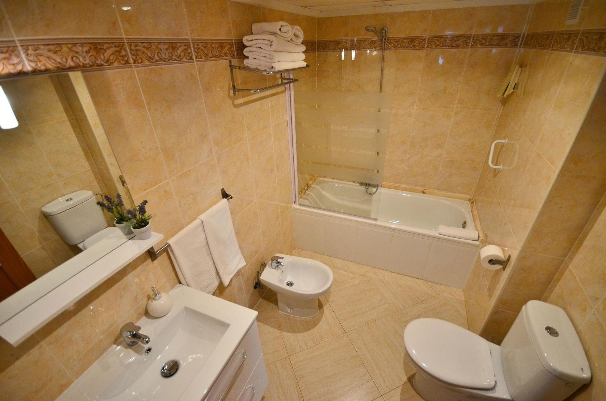 Aparthotel Ola Blanca Cala de Finestrat Exterior photo